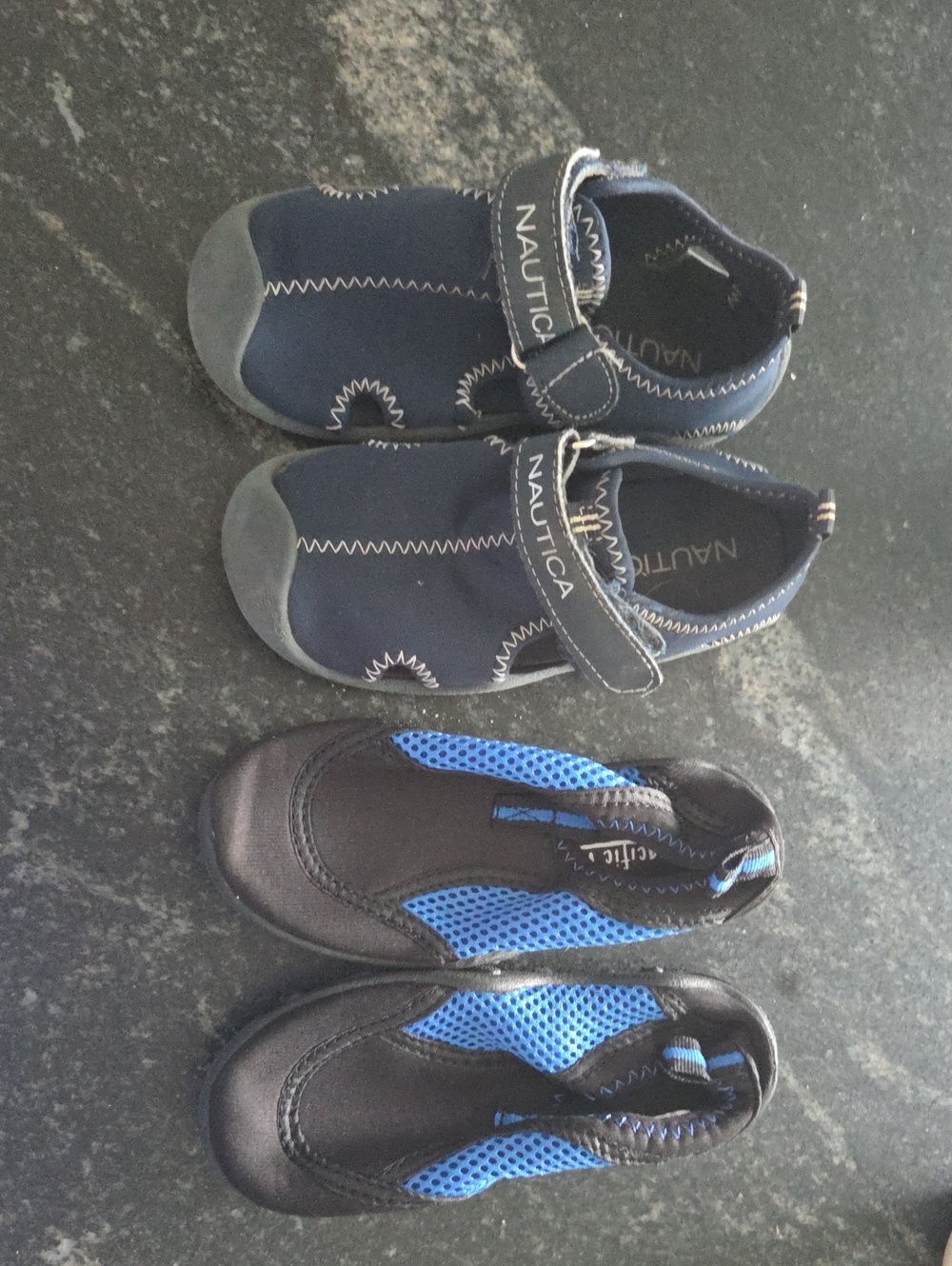 2 Nautica Kids & Pacific Wave Navy and Gray Water Shoes with Hook-and-Loop Strap